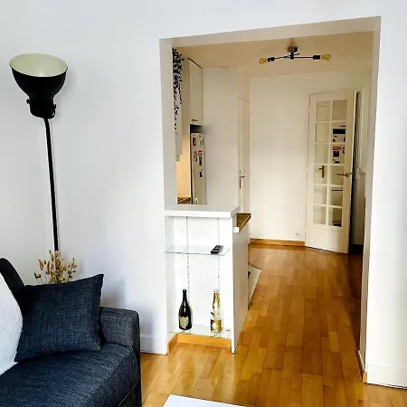 Cozy Parisian * Parigi